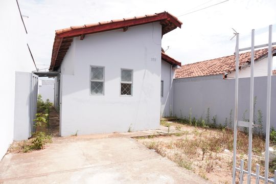 Fachada da casa de casa para alugar com 3 quartos, 250m² em Jardim Sao Rafael, São Carlos
