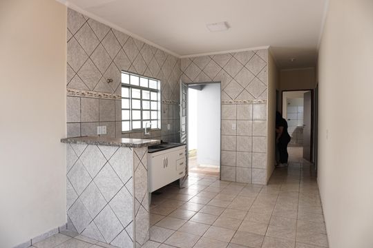 Sala e cozinha de casa para alugar com 3 quartos, 250m² em Jardim Sao Rafael, São Carlos