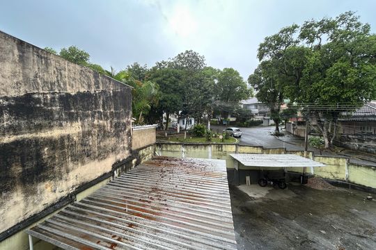 Vista da Sala de casa para alugar com 1 quarto, 70m² em Vila Valqueire, Rio de Janeiro