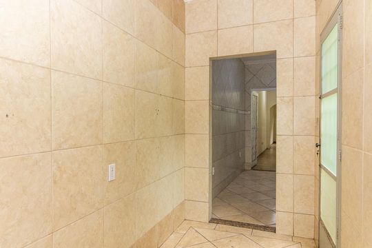 Área de Serviço de casa para alugar com 4 quartos, 120m² em Realengo, Rio de Janeiro