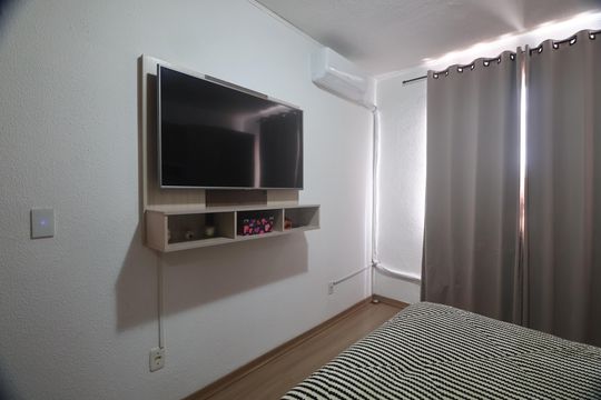 Quarto 1 de apartamento à venda com 2 quartos, 50m² em Olaria, Canoas