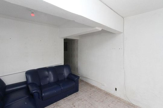 Casa para alugar com 1 quarto, 90m² em Parque Santa Madalena, São Paulo