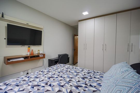 Quarto 1 de casa para alugar com 2 quartos, 98m² em Itaipuaçu, Maricá