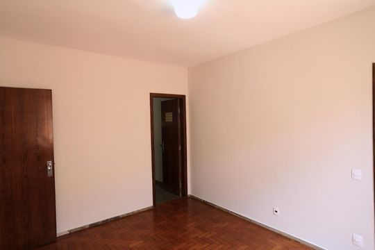Sala de apartamento para alugar com 2 quartos, 65m² em Santa Ines, Belo Horizonte