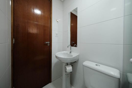 Banheiro de apartamento à venda com 1 quarto, 34m² em Vila Santa Teresa, São Paulo