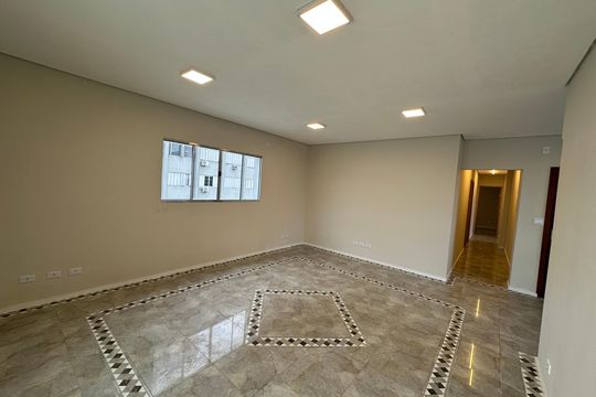 Sala de apartamento para alugar com 3 quartos, 128m² em Centro, São Vicente