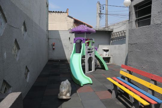 Área comum - Playground de casa de condomínio à venda com 2 quartos, 63m² em Vila Carmosina, São Paulo