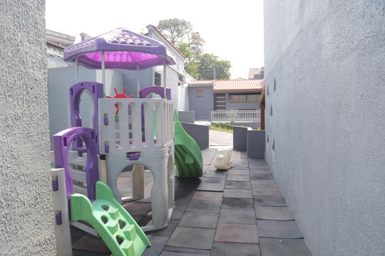 Área comum - Playground de casa de condomínio à venda com 2 quartos, 63m² em Vila Carmosina, São Paulo