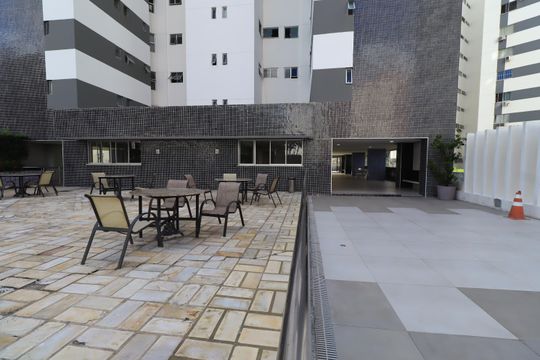 Área pcomum - Piscina de apartamento para alugar com 3 quartos, 103m² em Imbuí, Salvador