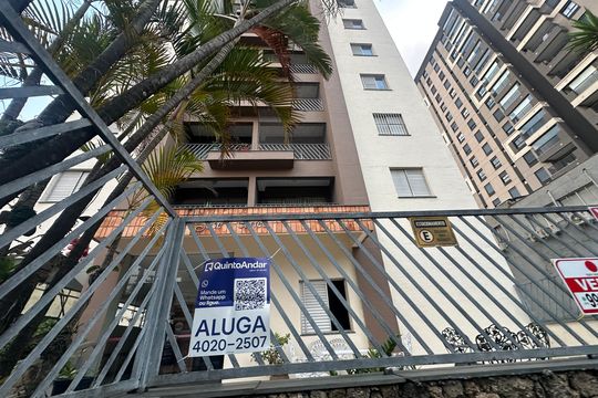 Fachada de apartamento para alugar com 2 quartos, 75m² em Centro, Barueri