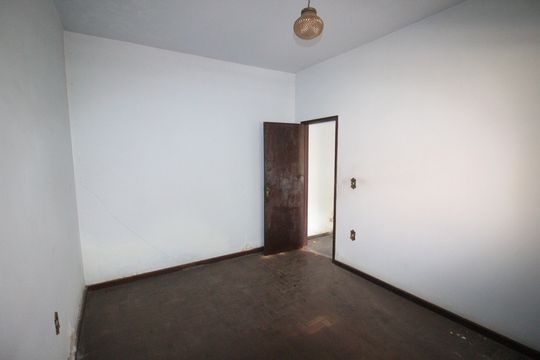 Quarto 1 de casa para alugar com 2 quartos, 80m² em Novo Riacho, Contagem