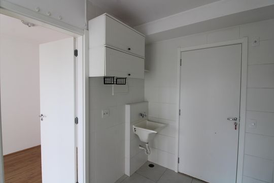 Cozinha de apartamento para alugar com 1 quarto, 34m² em Vila Penteado, São Paulo