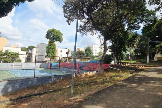 Apartamento à venda com 3 quartos, 65m² em São João Batista, Belo Horizonte