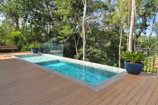 Piscina de casa de condomínio à venda com 3 quartos, 152m² em Jardim Panorama, Vinhedo