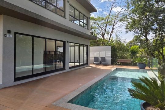 Piscina de casa de condomínio à venda com 3 quartos, 152m² em Jardim Panorama, Vinhedo