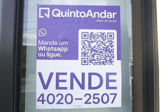 Fachada de casa de condomínio à venda com 3 quartos, 420m² em Alphaville, Santana de Parnaíba