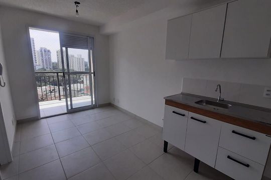 Cozinha de apartamento para alugar com 1 quarto, 29m² em Alto da Boa Vista, São Paulo
