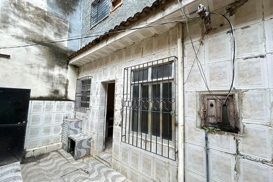 Fachada de casa para alugar com 2 quartos, 70m² em Madureira, Rio de Janeiro