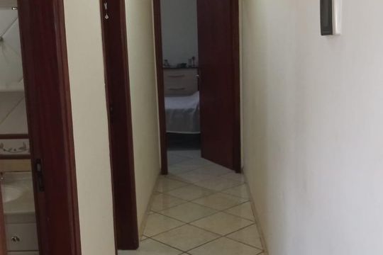Corredor de casa à venda com 3 quartos, 166m² em Jardim Primavera, Americana