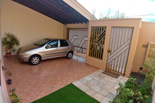 Garagem de casa à venda com 3 quartos, 166m² em Jardim Primavera, Americana