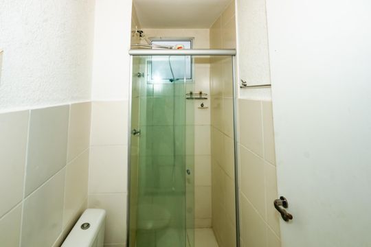 Banheiro Social de apartamento para alugar com 2 quartos, 48m² em Santa Amelia, Belo Horizonte