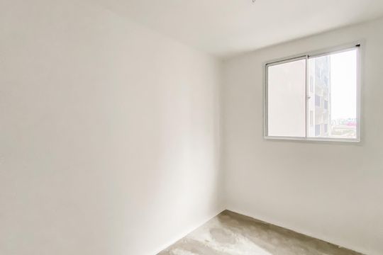 Quarto 1 de apartamento para alugar com 2 quartos, 40m² em Itaquera, São Paulo