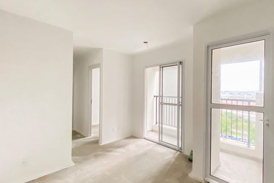 Sala de apartamento para alugar com 2 quartos, 40m² em Itaquera, São Paulo