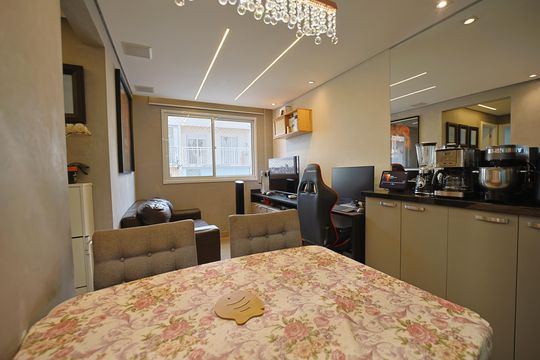 Sala de apartamento à venda com 2 quartos, 41m² em Vila Penteado, São Paulo