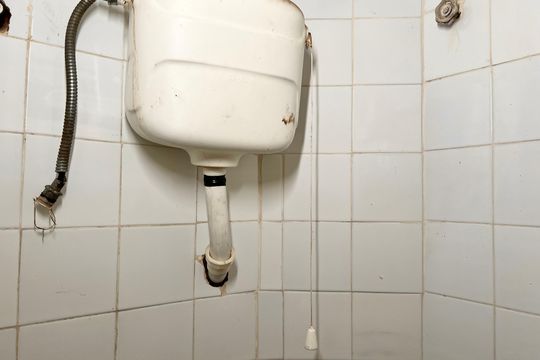 Banheiro 2 de apartamento para alugar com 2 quartos, 61m² em Centro, Juiz de Fora
