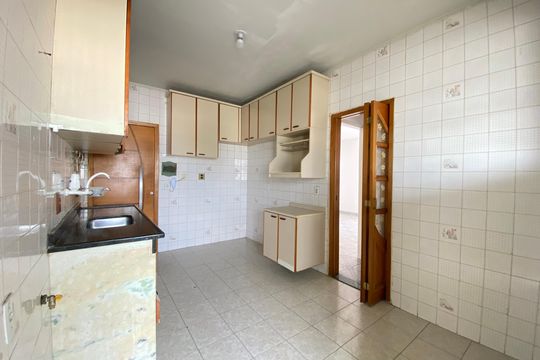 Cozinha de apartamento para alugar com 3 quartos, 180m² em Cachambi, Rio de Janeiro