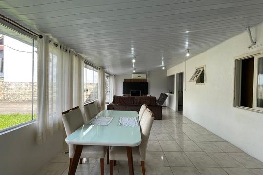 Casa para alugar com 2 quartos, 110m² em Rincão, Novo Hamburgo