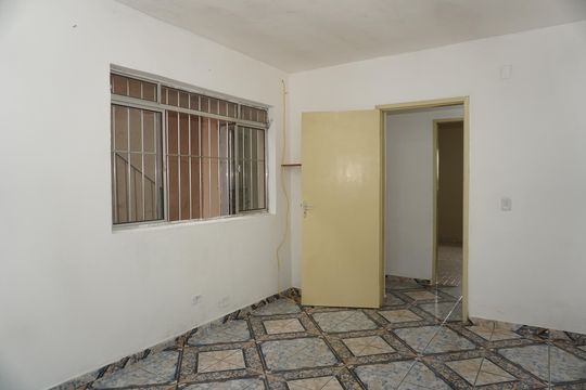Sala de casa para alugar com 2 quartos, 74m² em Jardim São Bento Novo, Embu das Artes