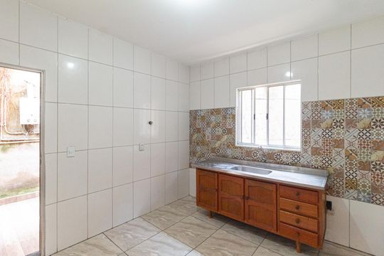 Cozinha de casa para alugar com 3 quartos, 130m² em Santo Antônio, Osasco