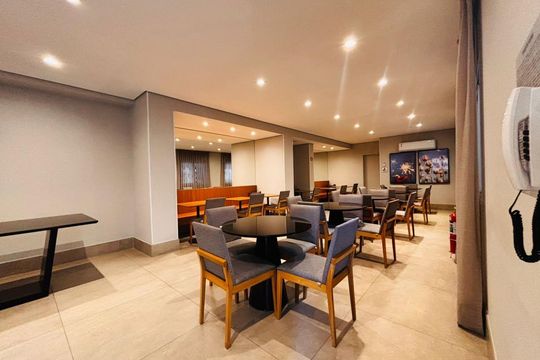 Apartamento para alugar com 2 quartos, 52m² em Alphaville Empresarial, Barueri