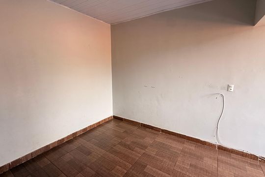 Sala de casa para alugar com 2 quartos, 55m² em Jardim Imperial, Aparecida de Goiânia