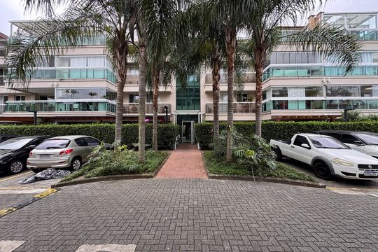 Fachada de apartamento à venda com 2 quartos, 75m² em Recreio dos Bandeirantes, Rio de Janeiro