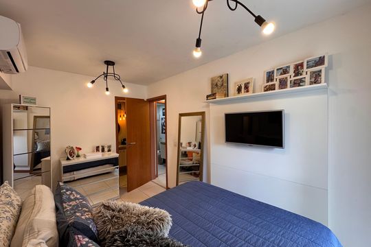 Suíte de apartamento à venda com 2 quartos, 75m² em Recreio dos Bandeirantes, Rio de Janeiro