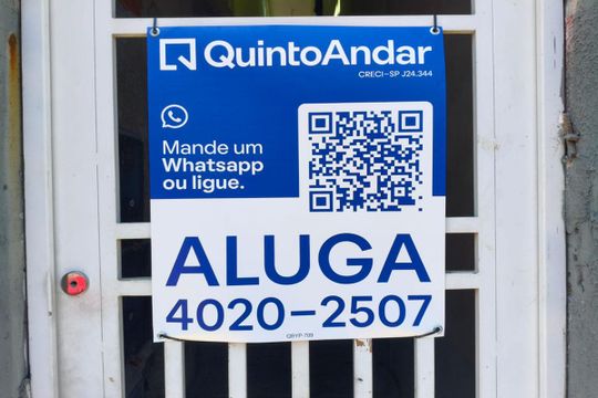 Fachada de casa para alugar com 1 quarto, 50m² em Burgo Paulista, São Paulo