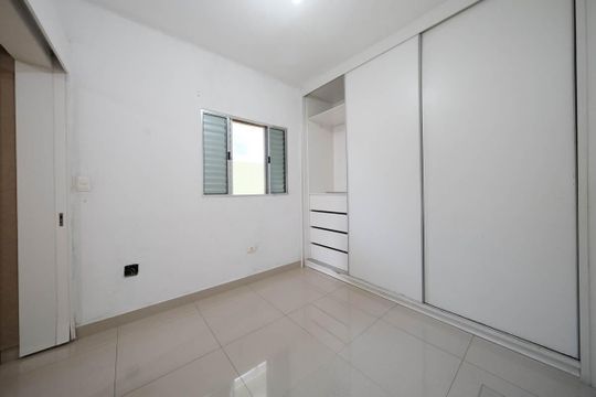 Quarto de casa para alugar com 1 quarto, 50m² em Burgo Paulista, São Paulo