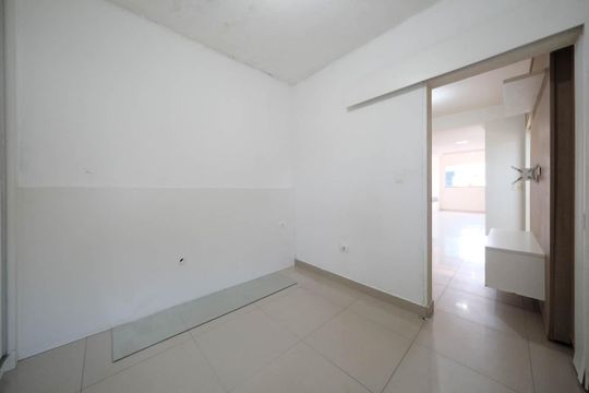 Quarto de casa para alugar com 1 quarto, 50m² em Burgo Paulista, São Paulo
