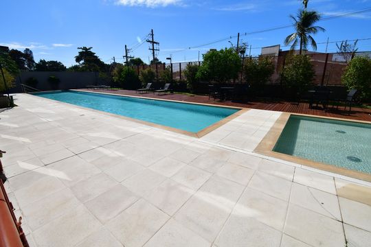 Área comum - Piscina de apartamento à venda com 1 quarto, 70m² em Cambuí, Campinas