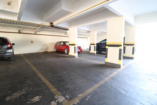 Garagens de apartamento para alugar com 2 quartos, 72m² em Tubalina, Uberlândia