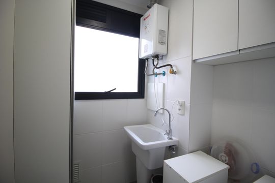 Área de Serviço de apartamento para alugar com 1 quarto, 42m² em Jardim do Salso, Porto Alegre