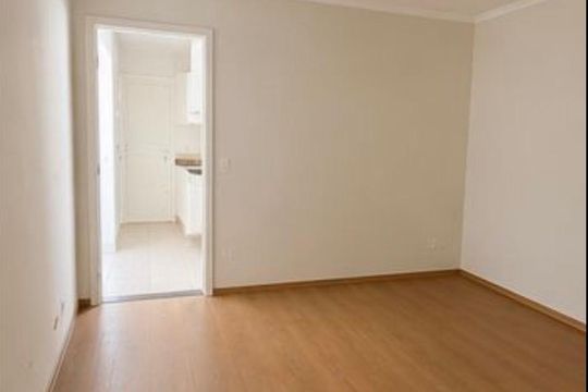 Casa à venda com 3 quartos, 130m² em Vila Cordeiro, São Paulo