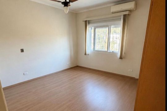 Casa à venda com 3 quartos, 130m² em Vila Cordeiro, São Paulo