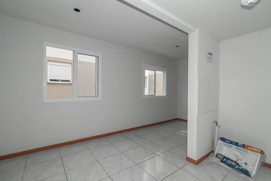 Kitnet/Studio para alugar com 0 quarto, 29m² em Aparecida, Alvorada