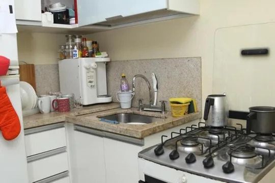 Cozinha de apartamento à venda com 1 quarto, 65m² em Tijuca, Rio de Janeiro