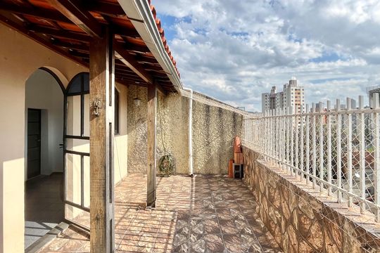 Apartamento à venda com 4 quartos, 90m² em Horto, Belo Horizonte