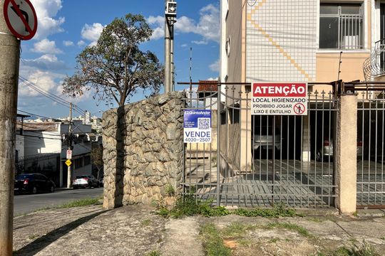 Apartamento à venda com 4 quartos, 90m² em Horto, Belo Horizonte