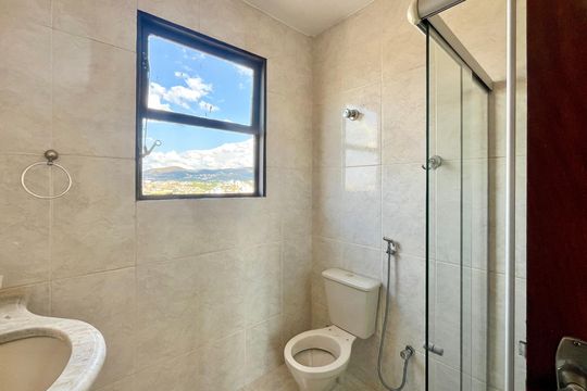 Apartamento à venda com 4 quartos, 90m² em Horto, Belo Horizonte